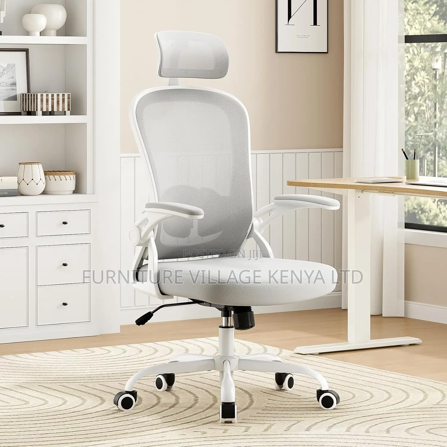 Ergonomic Office Chair With Adjustable Headrest