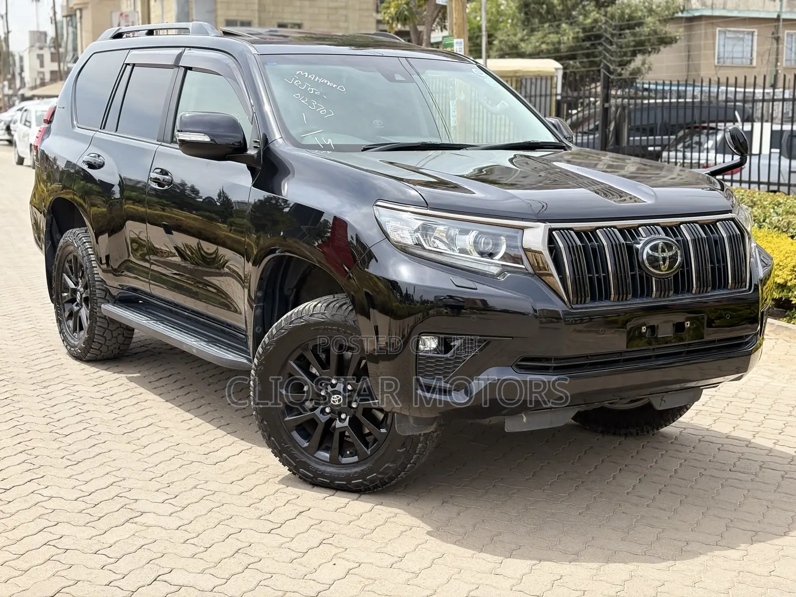 Toyota Land Cruiser Prado 2.7 2021 Black