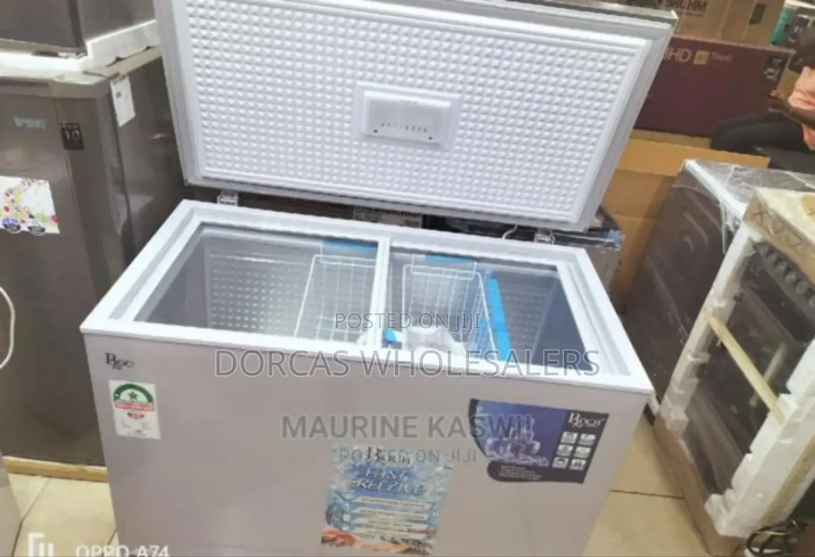 Two Sided Freezer. Roch Big 354l Deep Freezee