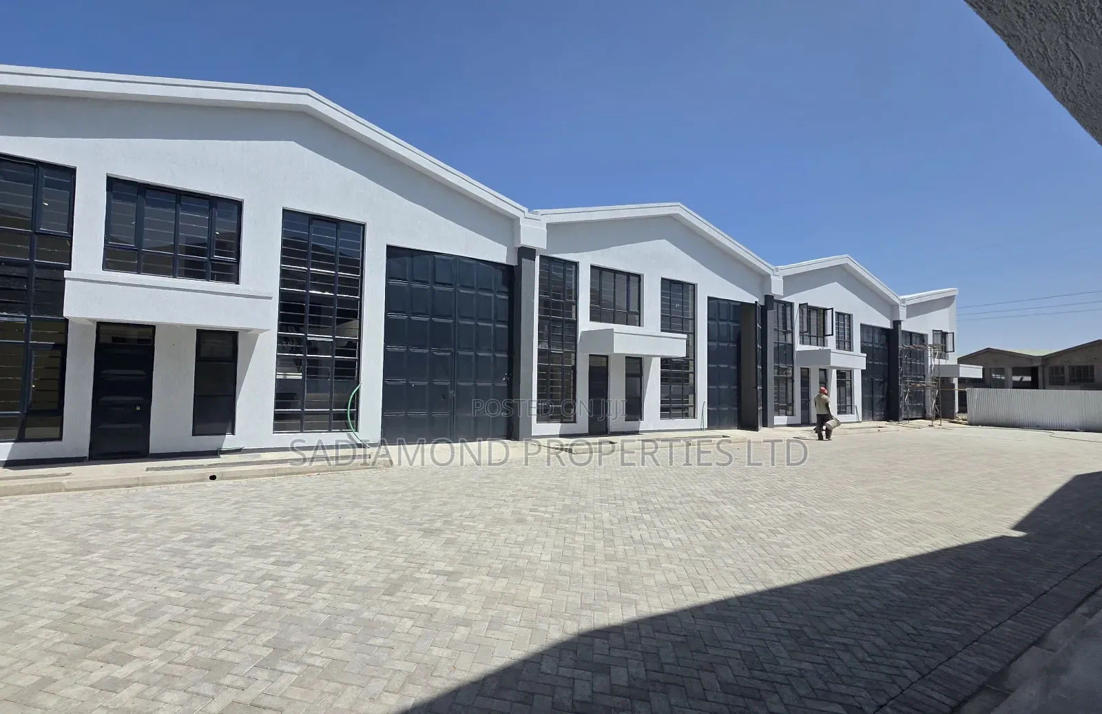Warehouses for Rent at North Airport Road