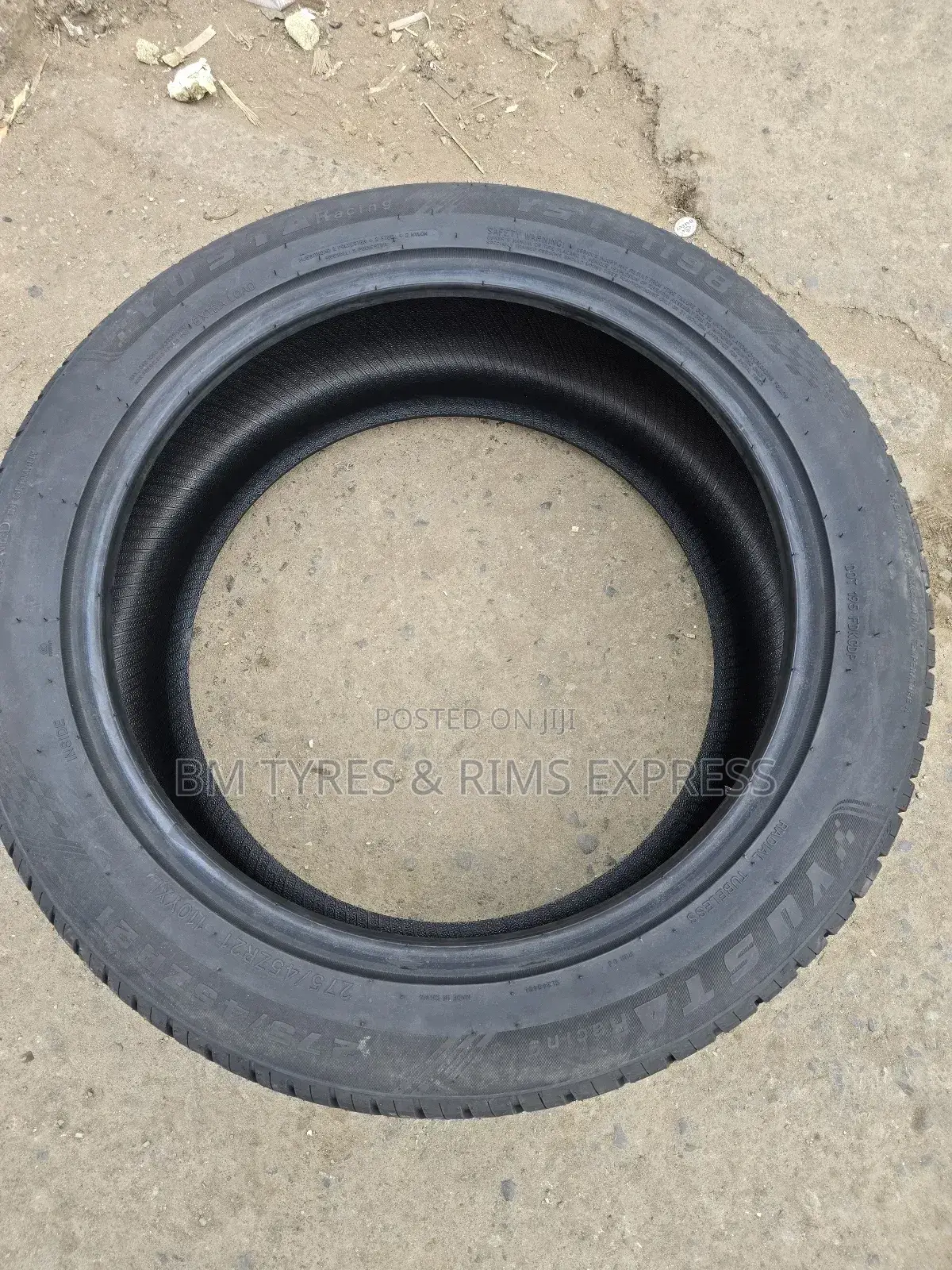 275 /45 R21 Yusta Tyres (Highway)