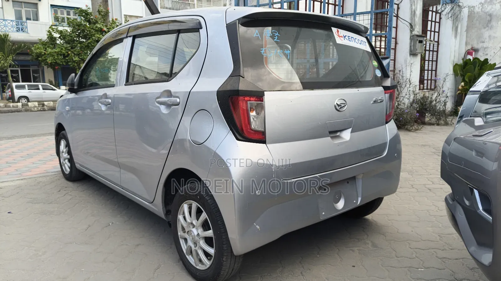 Daihatsu Mira 2019 Silver