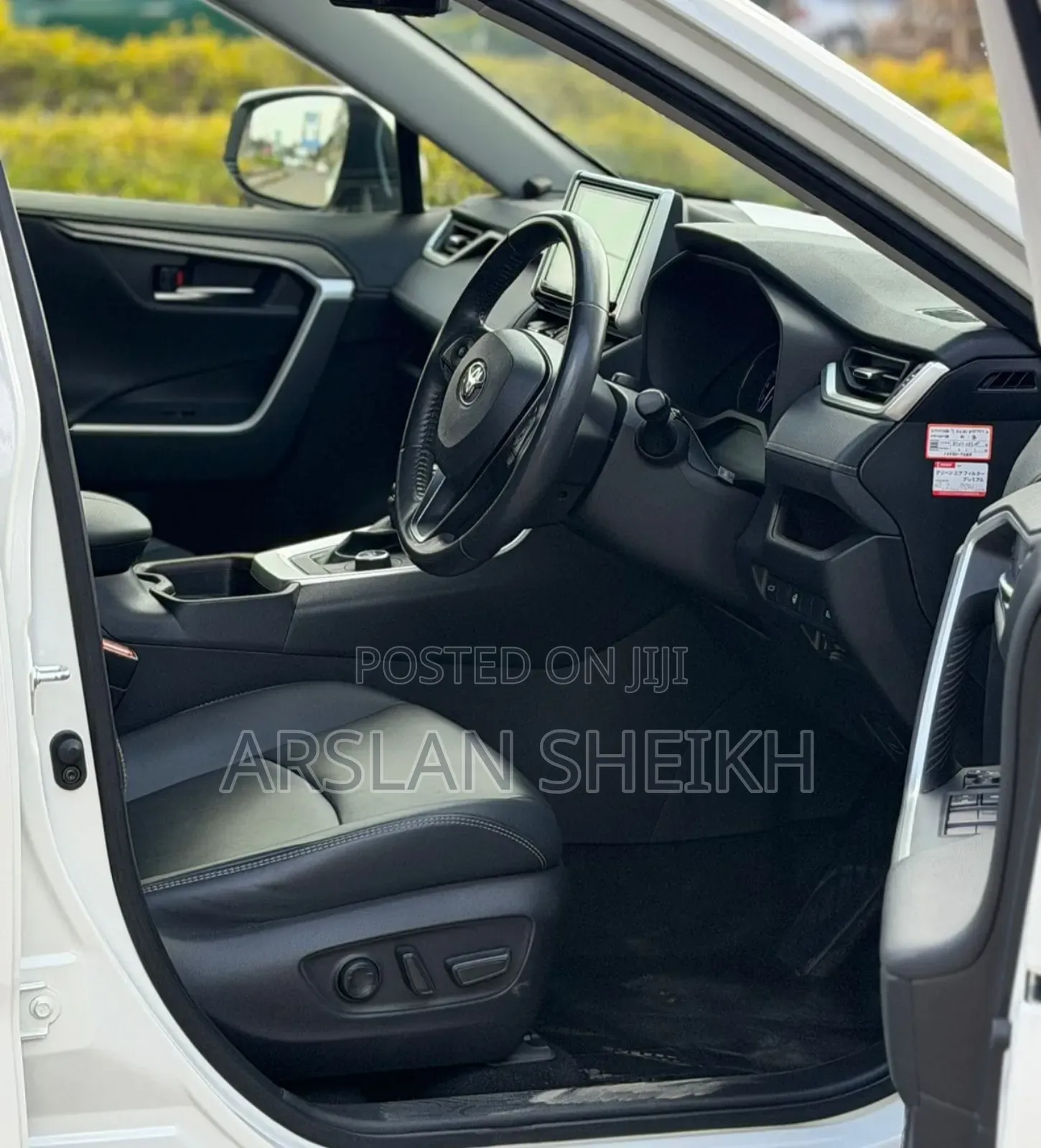Toyota RAV4 2019 White