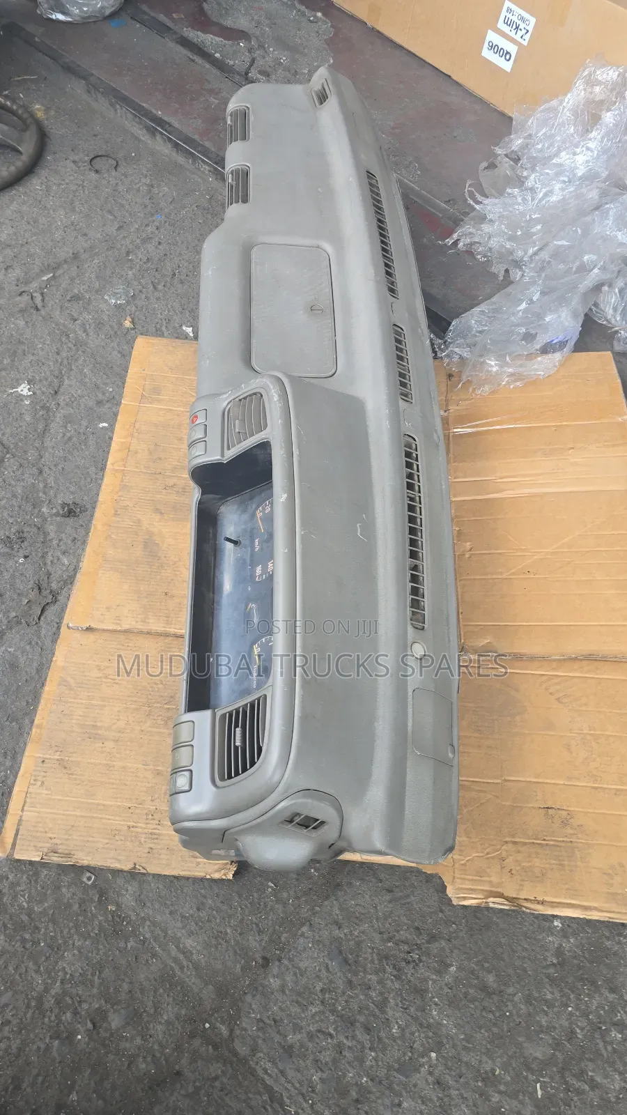 Isuzu NPR 4.3 Dushboard Assembly