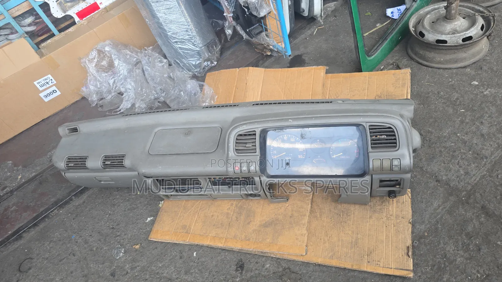 Isuzu NPR 4.3 Dushboard Assembly