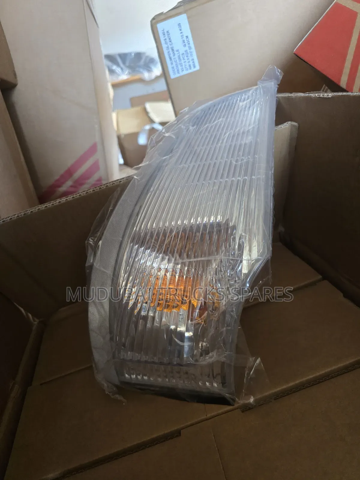 Mitsubishi Canter 4m51 Front Indicator Lamp