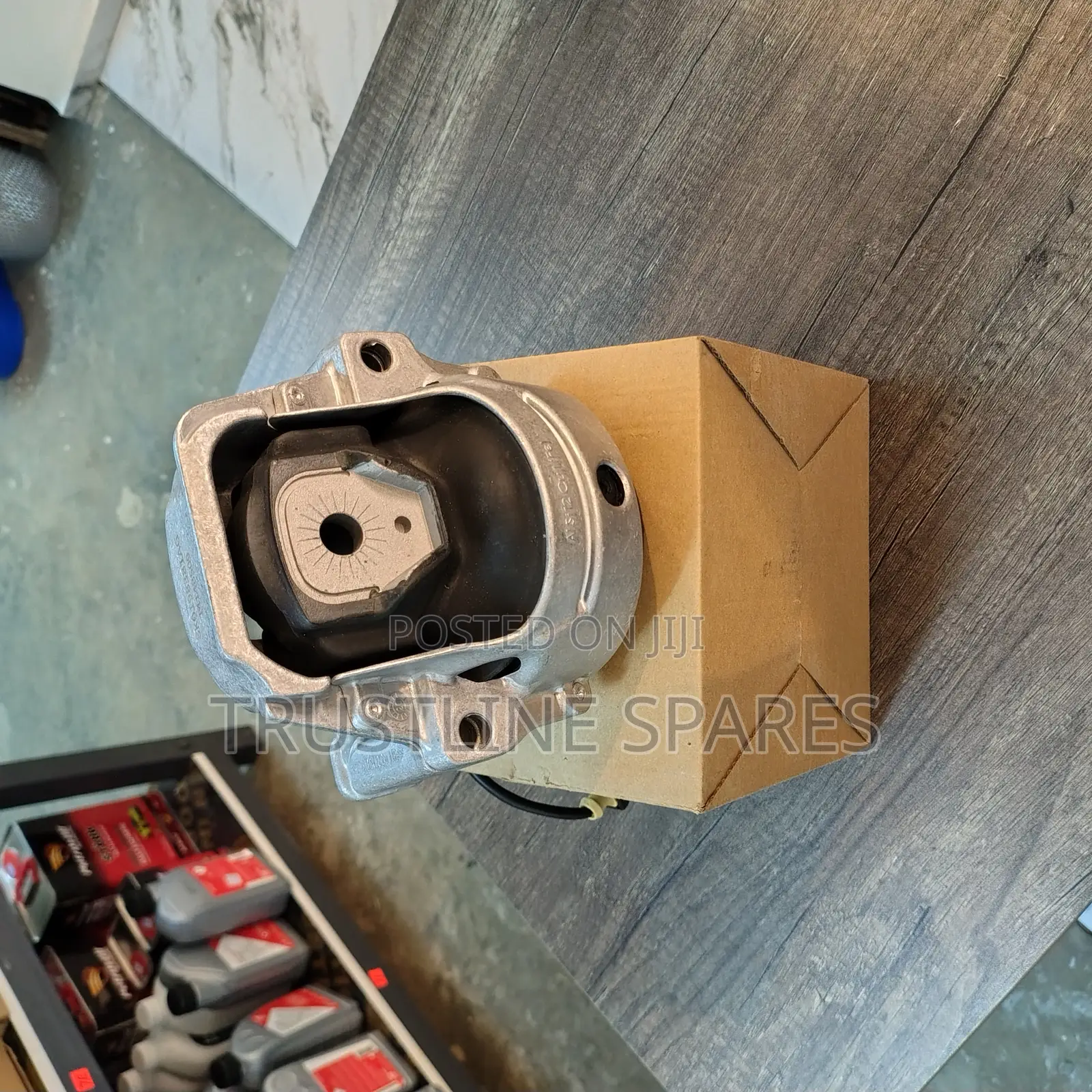 Raceorly Audi A4 / A5 / Q5 Engine Mount (Electronic)