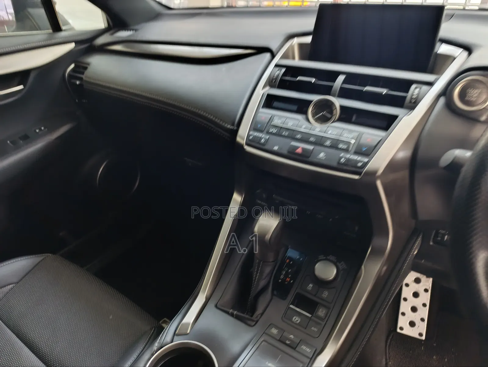 Lexus NX 200 FWD 2019 White