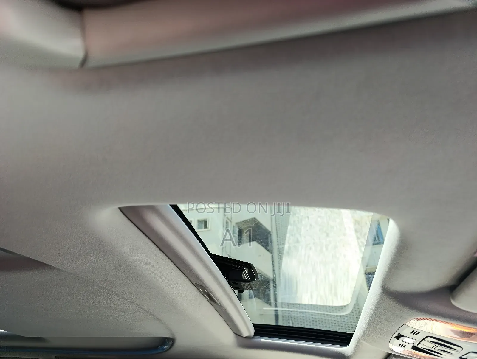 Toyota Vellfire 2019 White