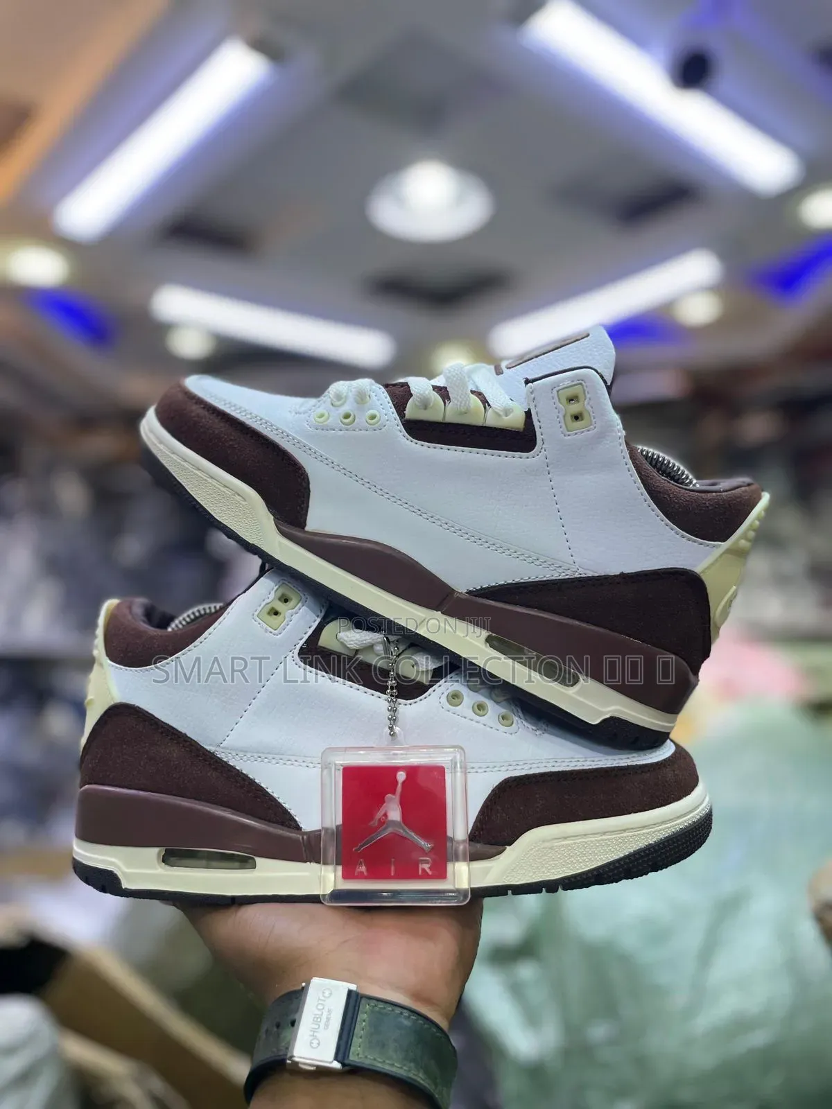 Air Jordan 3  A  Ma Maniere ‘🐾
“Burgundy Crush “