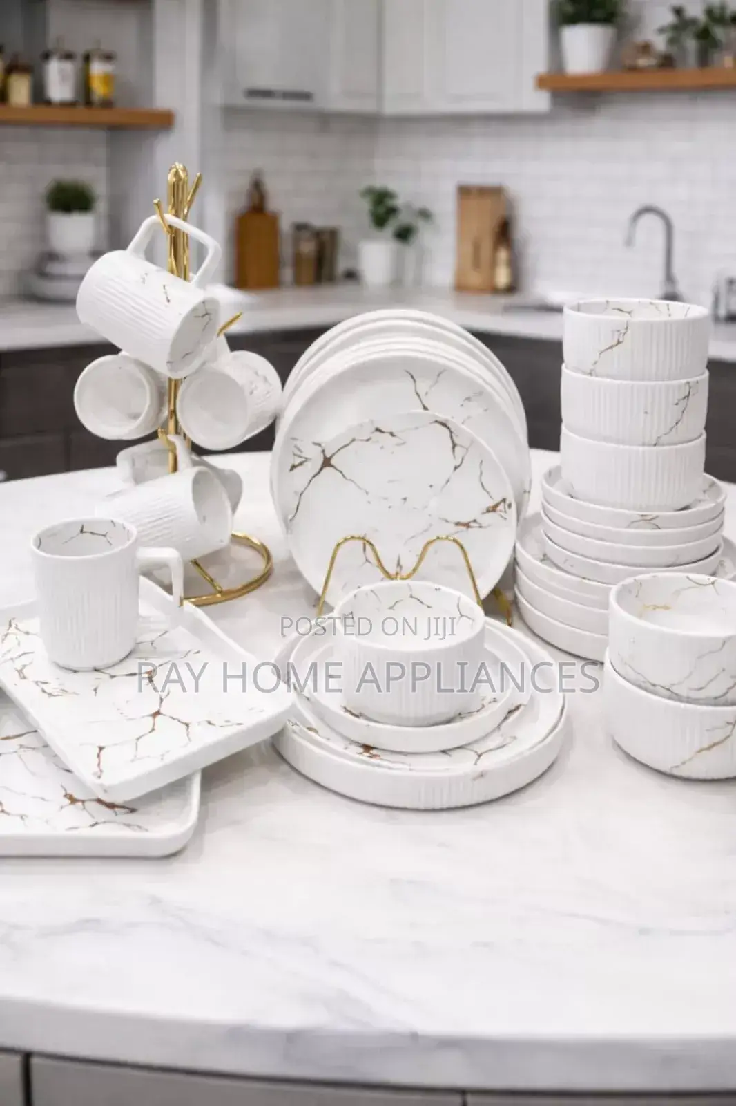 32pcs Matte Stoneware Marble Finish
European Porcelain Black/White