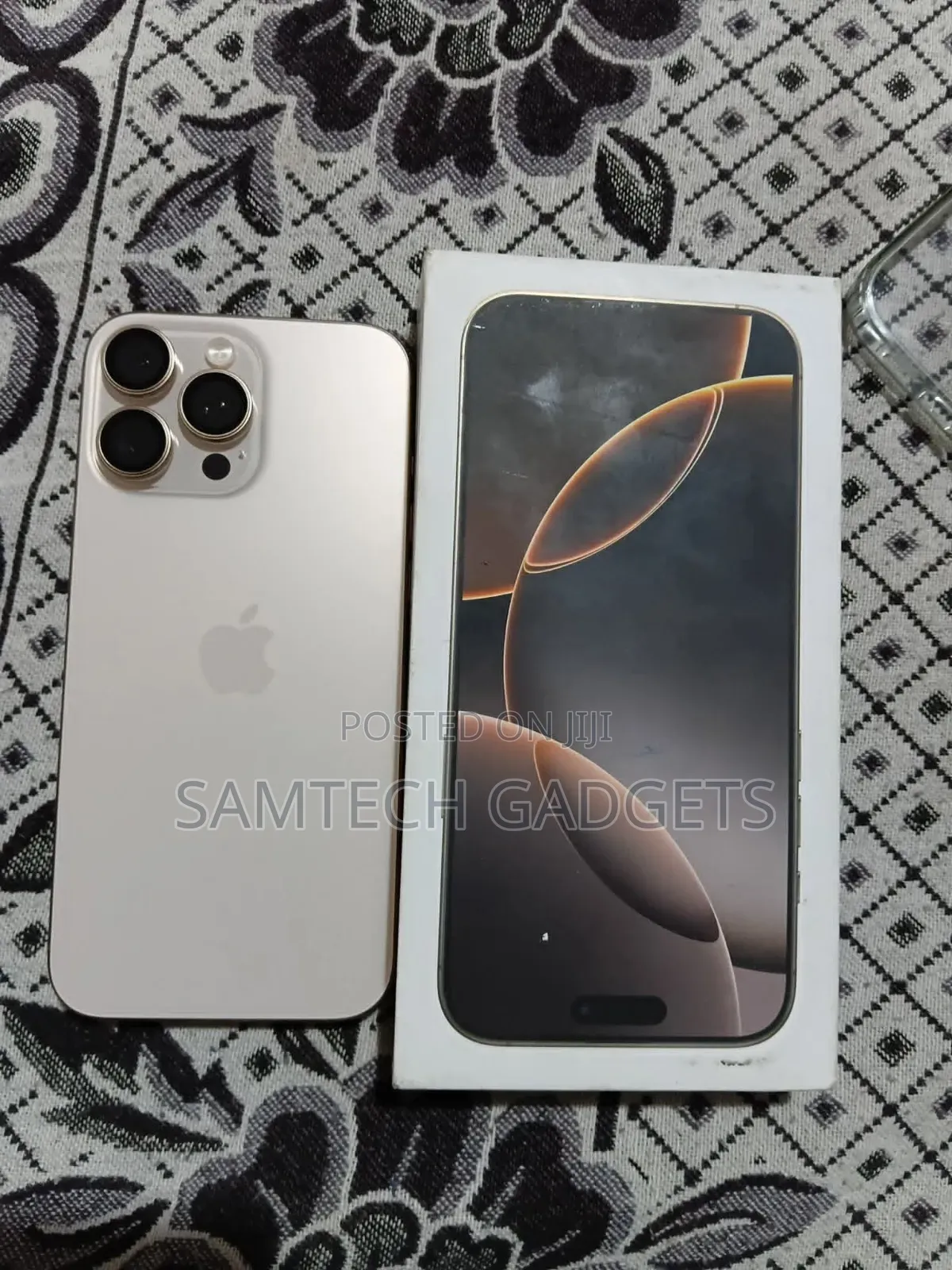Apple iPhone 16 Pro Max 256 GB Gold