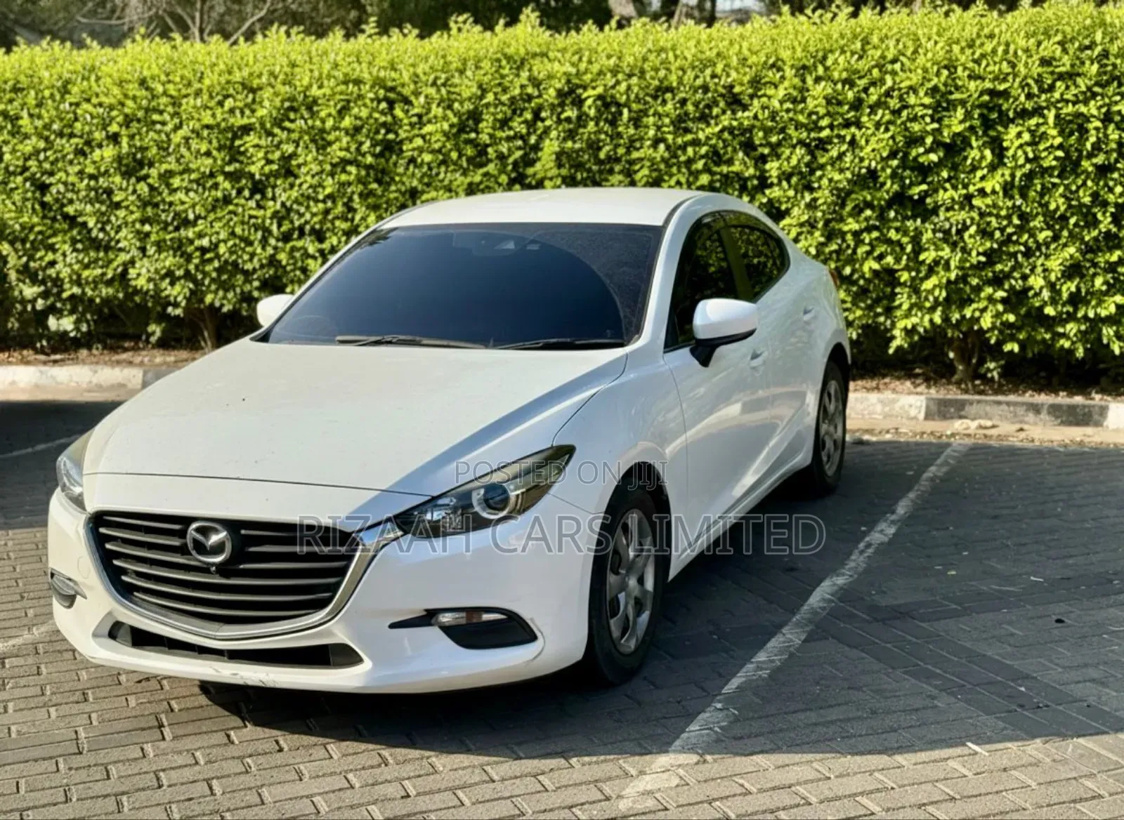 Mazda Axela 2018 White