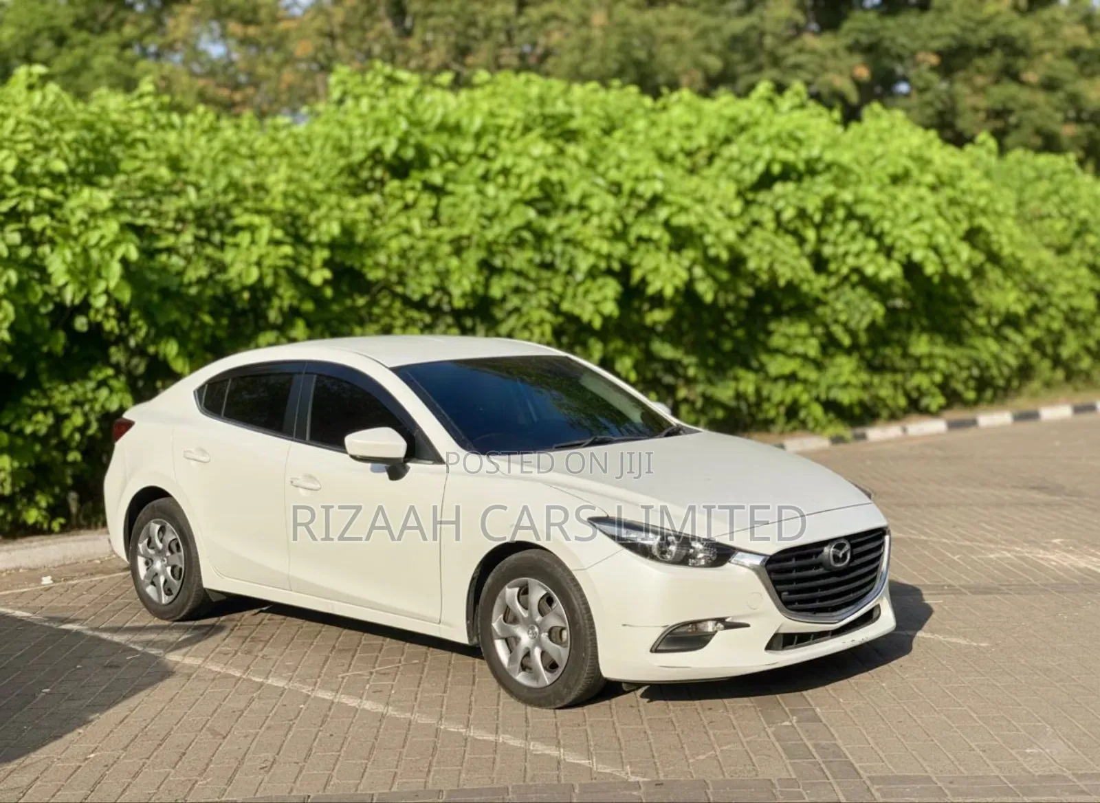 Mazda Axela 2018 White