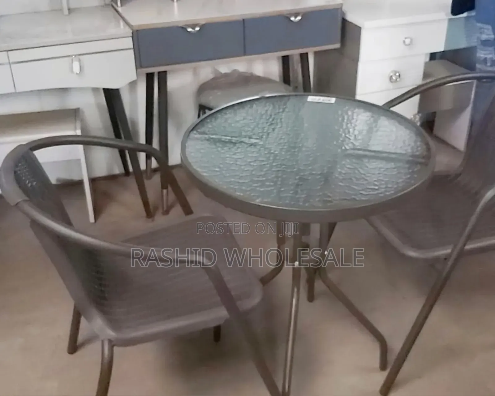 4 Sitter Outside Dining Table