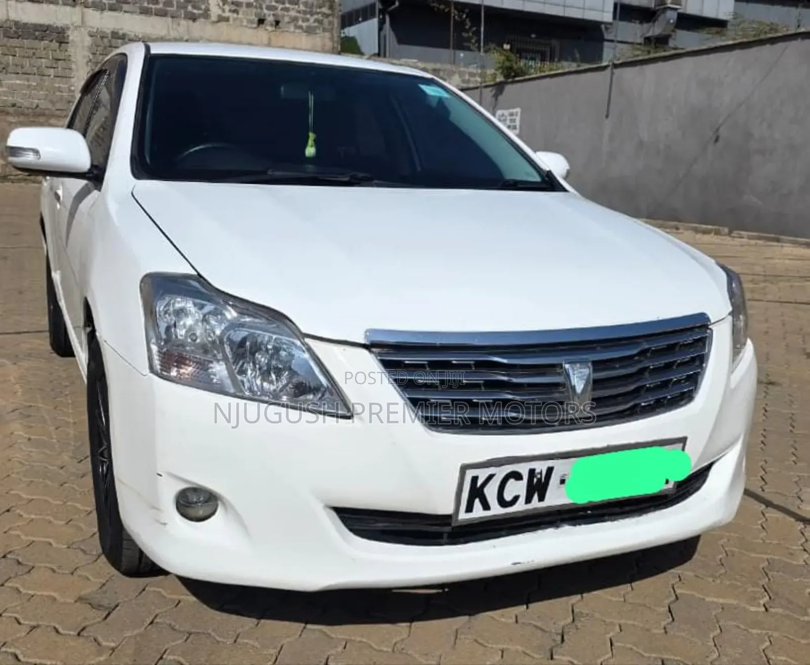 Toyota Premio 2012 White
