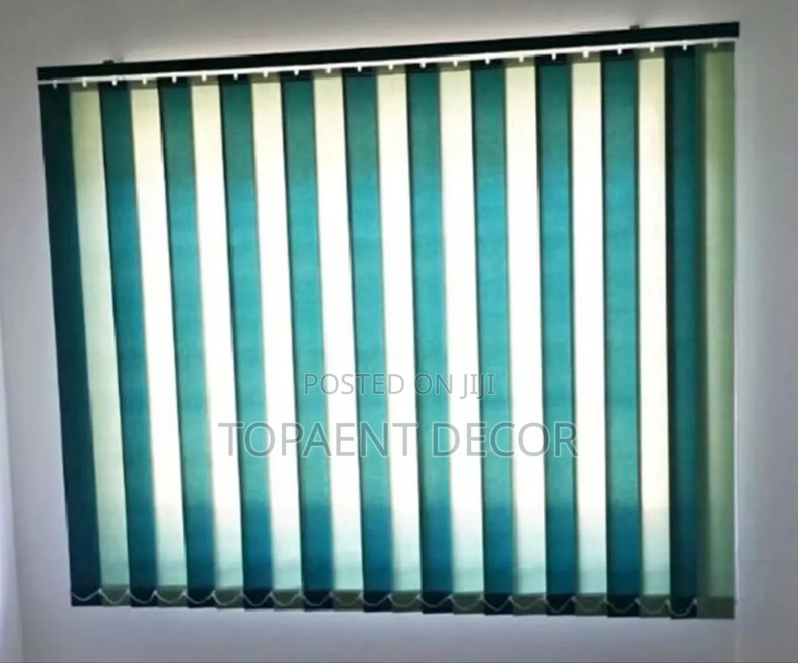 High Performance,Low Maintenance Vertical Office Window Blinds