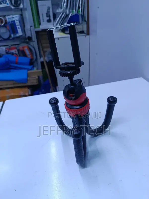 Flexible Mini-Tripod, Also Known as an Octopus or Gorillapod Tripod,