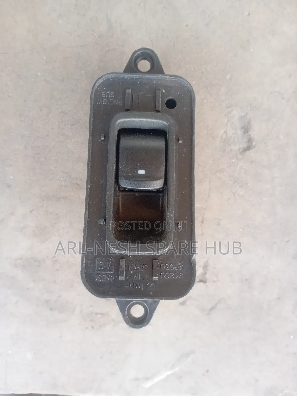 Subaru Legacy Bp5 Outback Passenger Side Door Switch