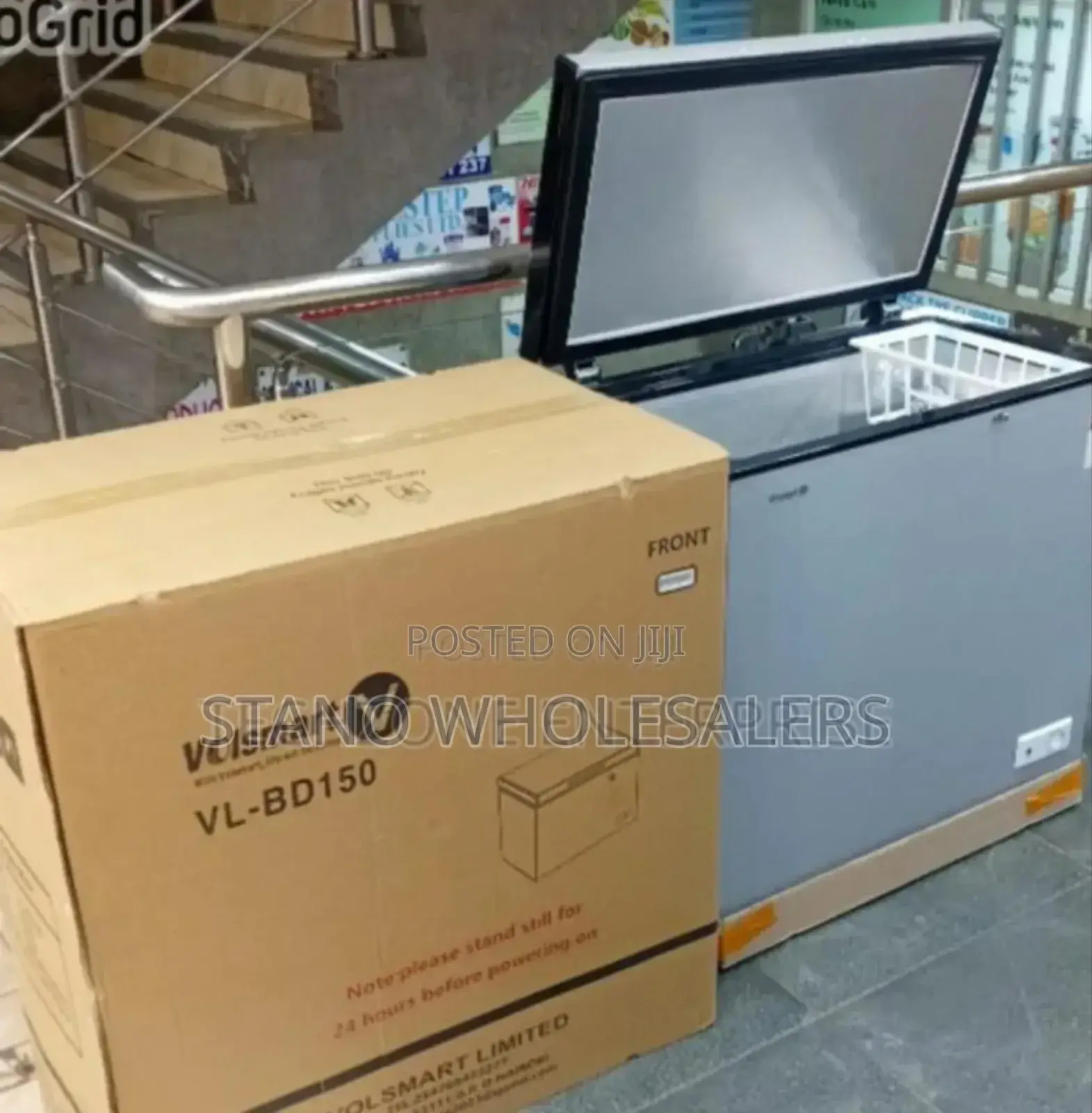 Semi Commercial 150l Chest Freezers