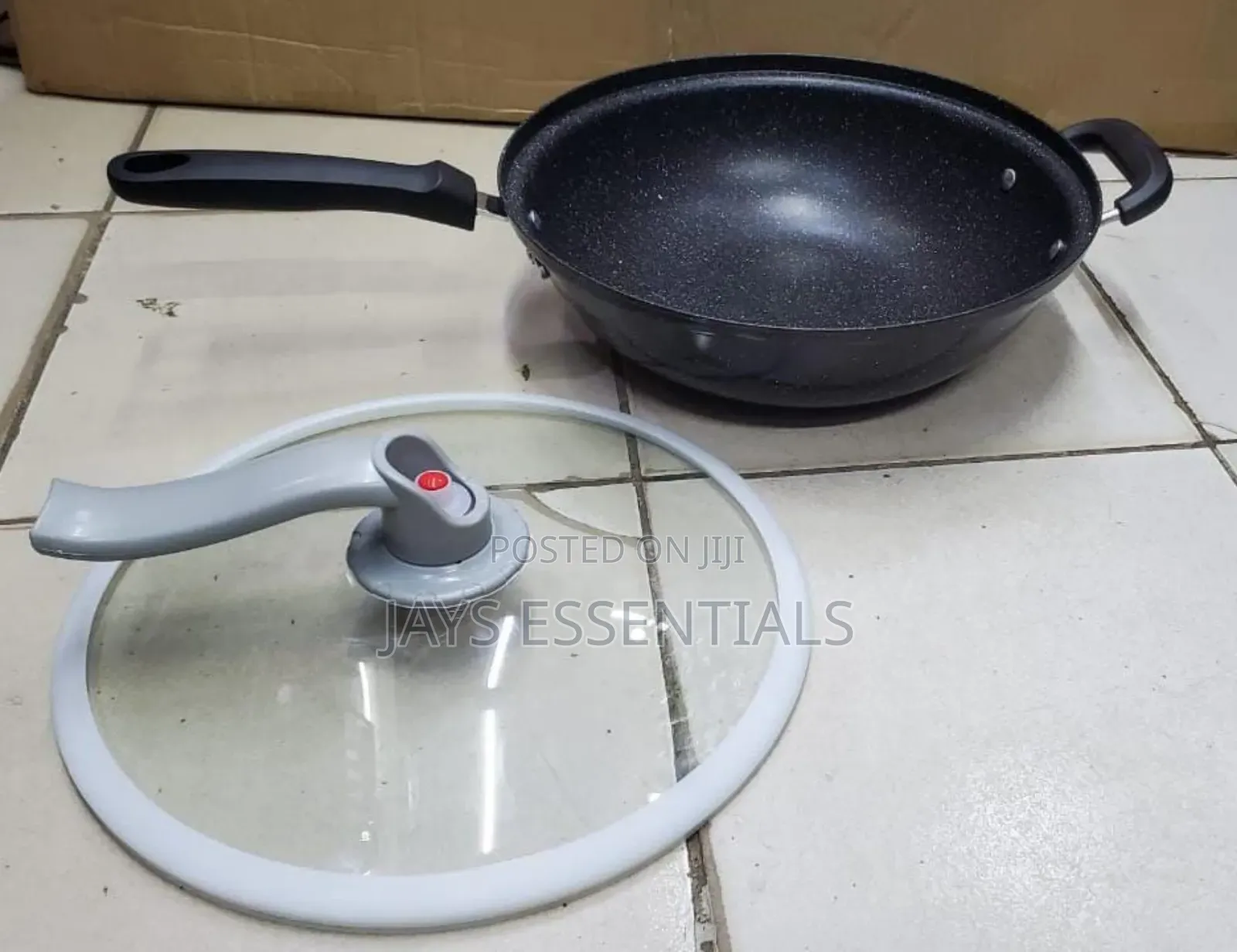 32cm Wok Pan With Lid : Non Stick