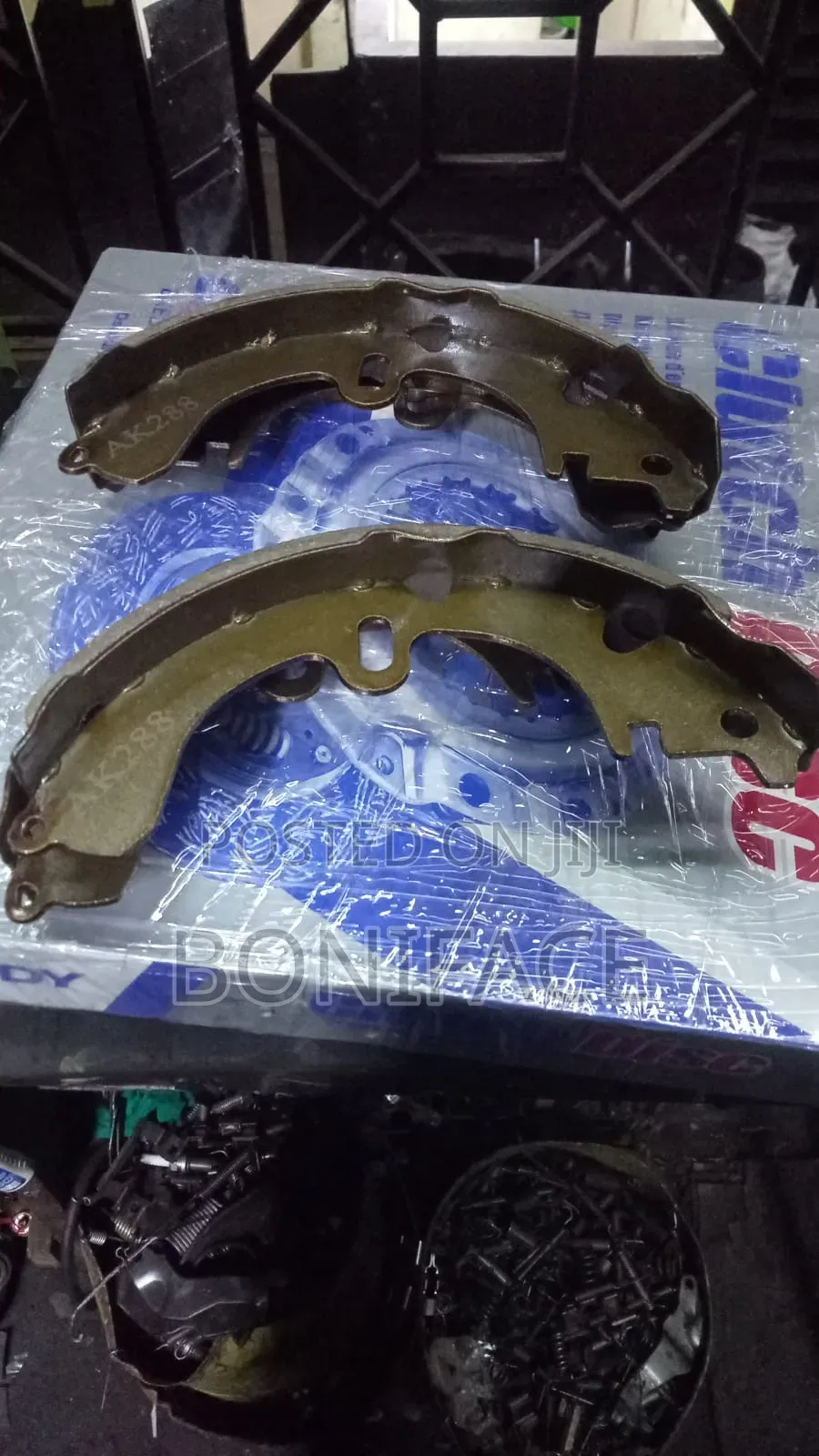 Rear Brake Linings Toyota E100