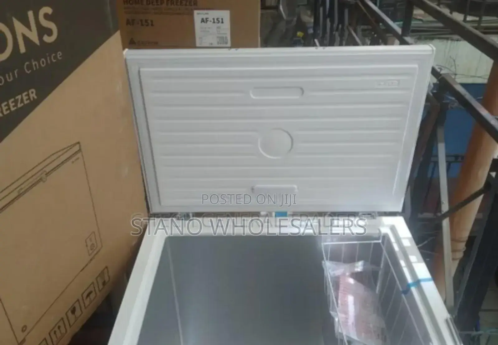 Single Door 200l Chest Freezers. Ailyons