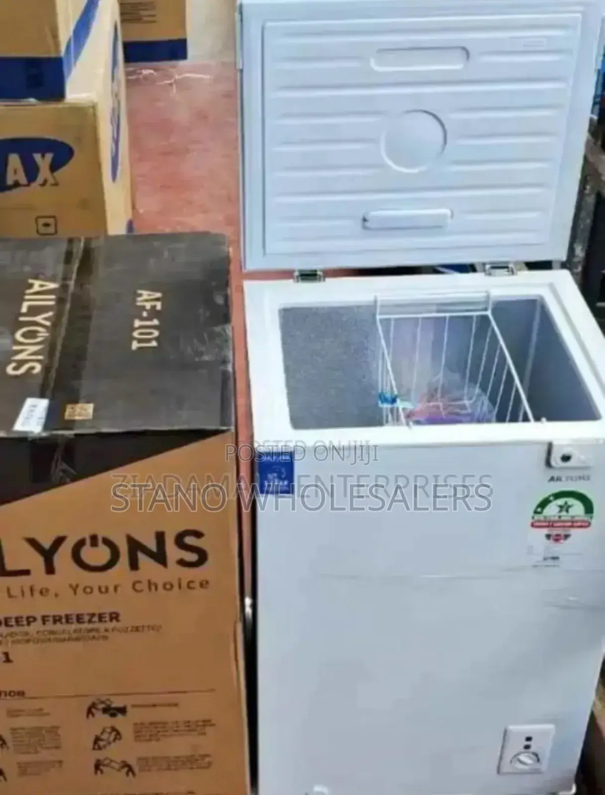 Colour White - 101litres Ailyons Freezer