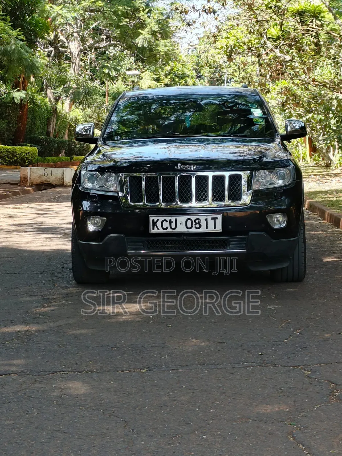 Jeep Grand Cherokee 2012 Black