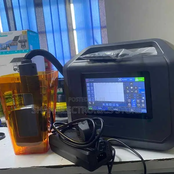 Class 4,0.874 Mw 30w Portable Handheld Laser Marking Machine 100mm