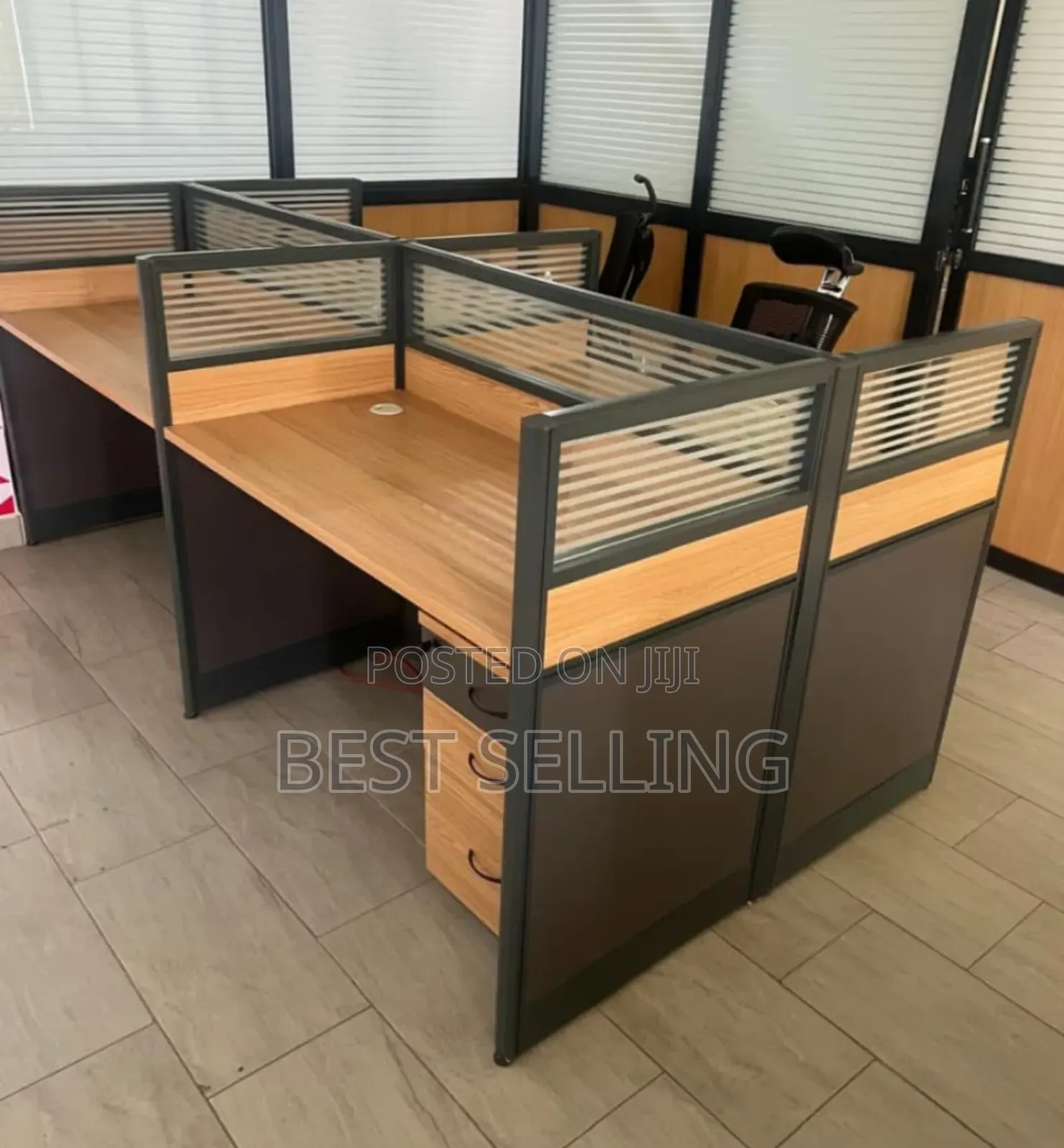 4 Way Working Station Brown Color
