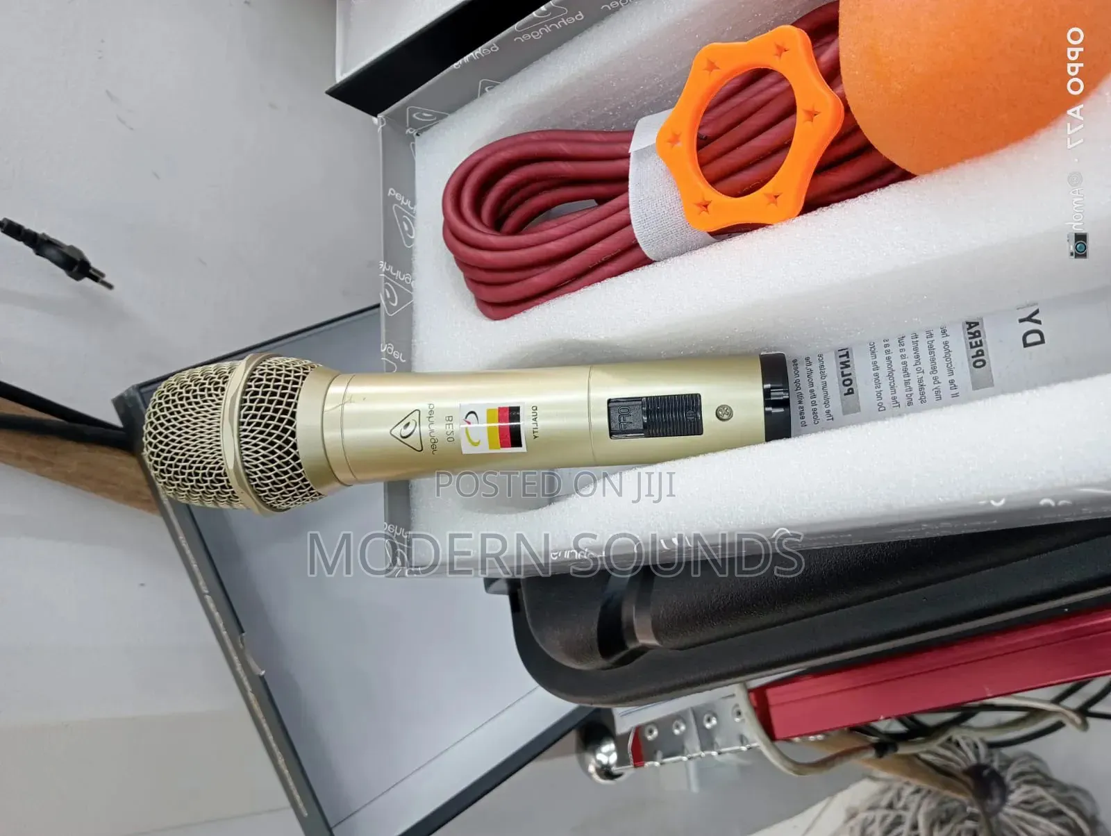 Behringer Be-20 Wired Microphone.