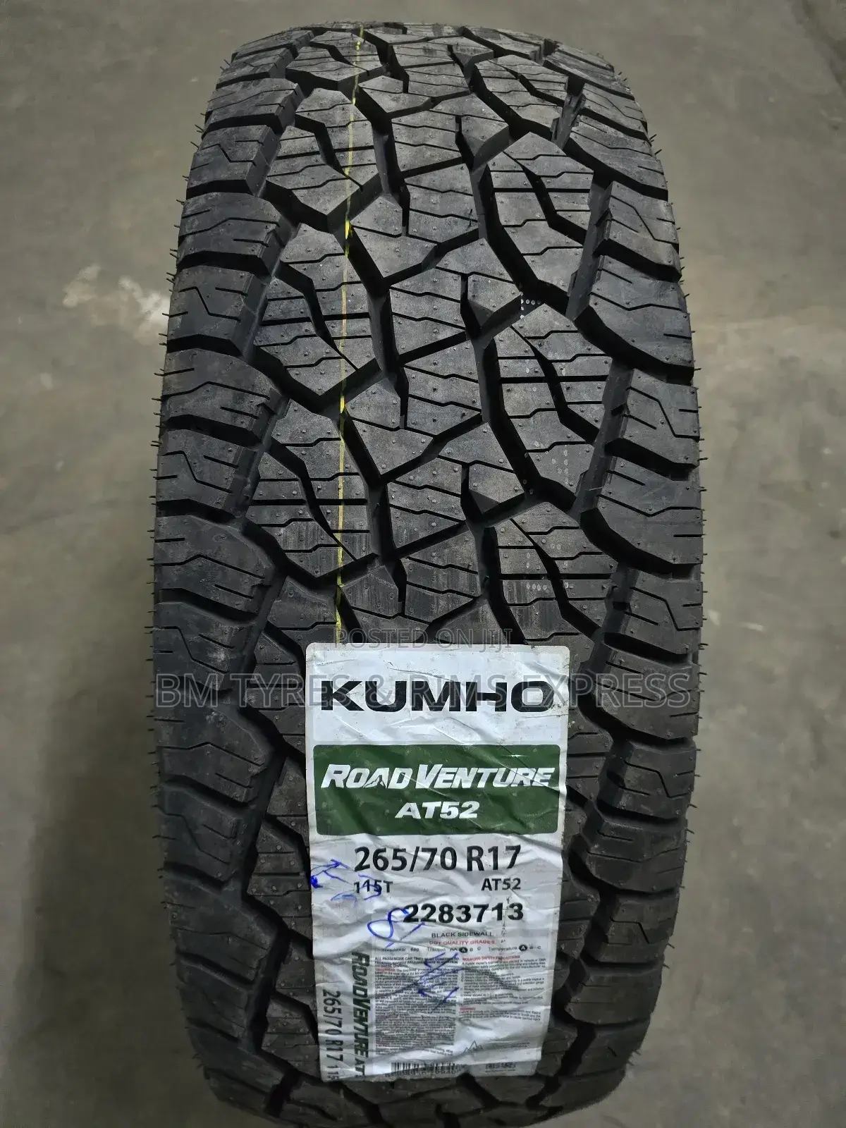 265/70 R17 Khumo Tyres (All Terrein)