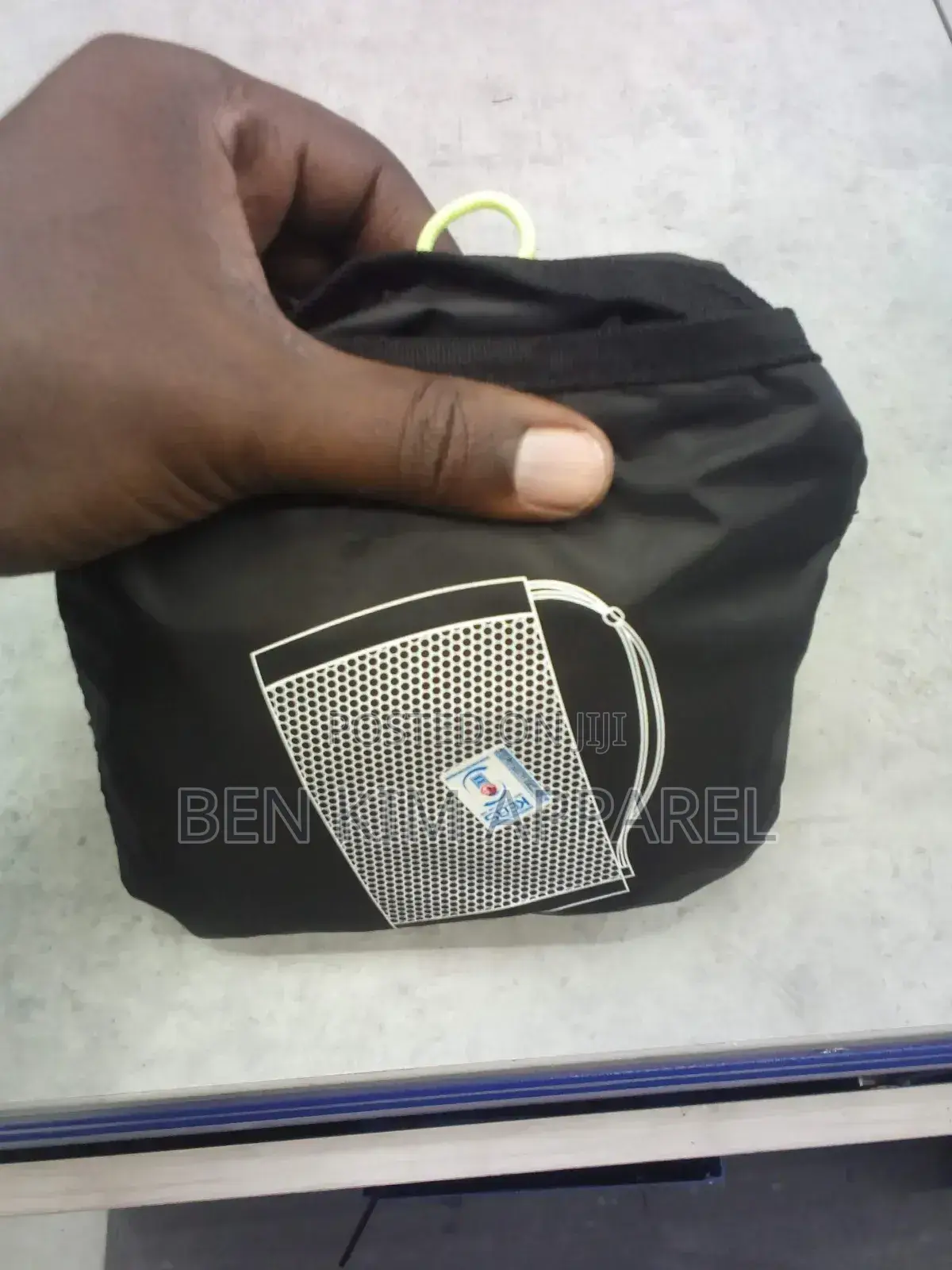 Mesh Swimming and Water Sports Kits Carrier Bag 40litres.