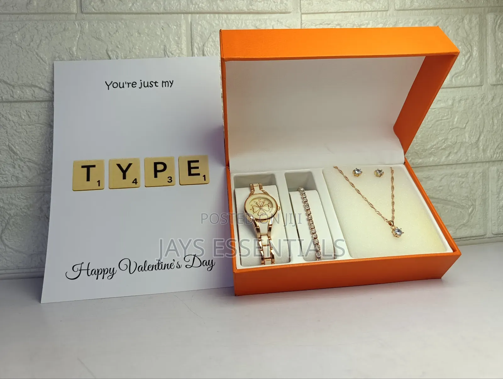 Luxury Jewellery Ladies Valentines Gift Set : Watch Bracelet Set
