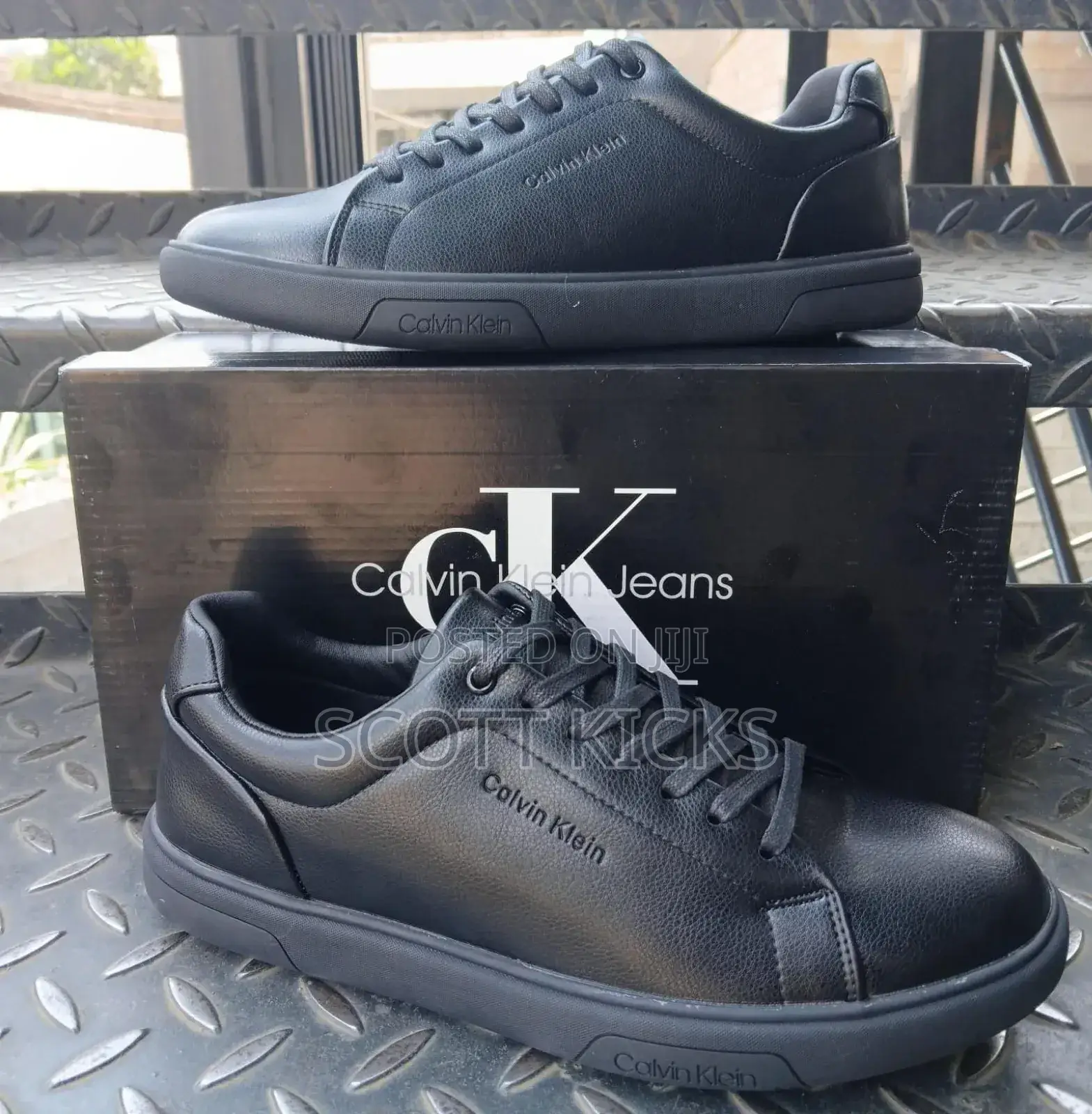 Calvin Klein Casuals