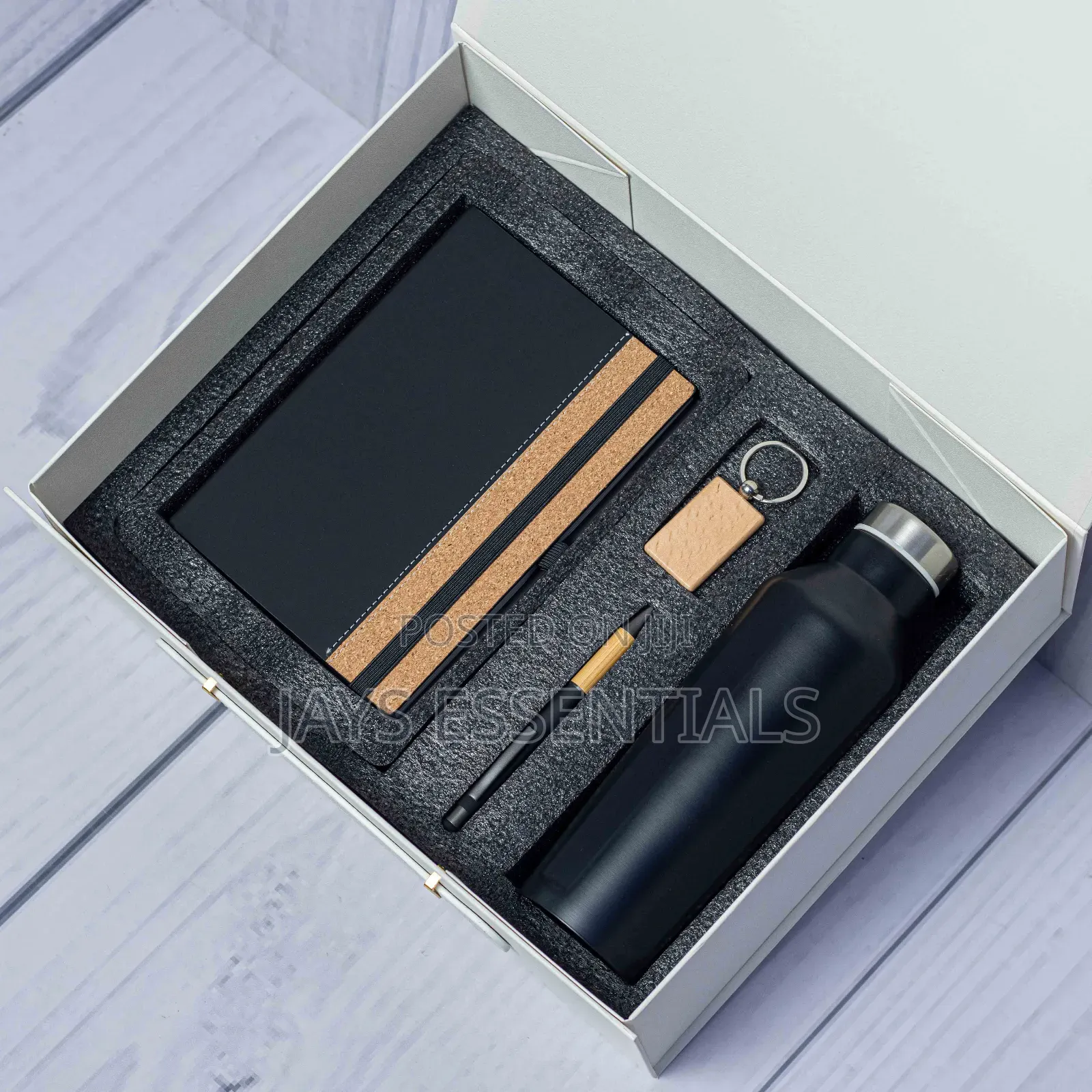 4pc Diamond Valentine Gift Set: Thermo Bottle, Notebook,Pen Key Holder