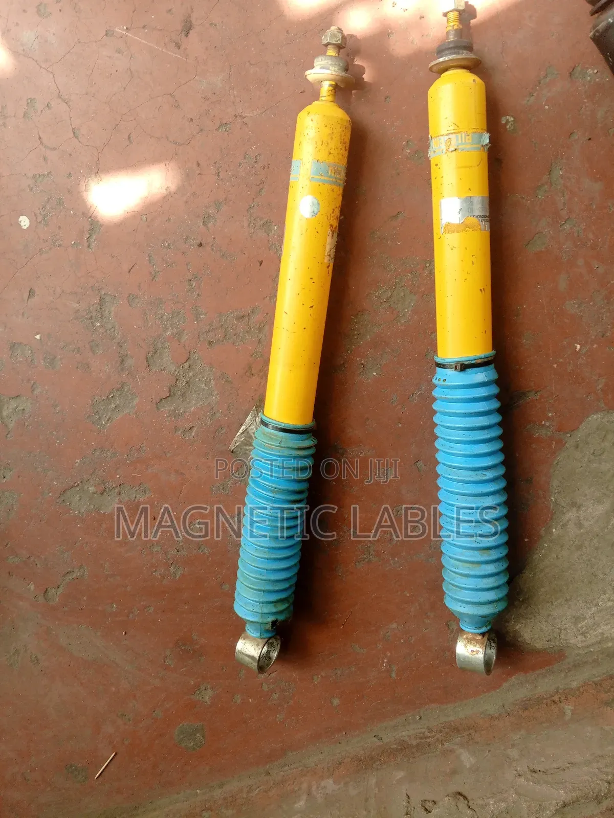 Defender 110 Front and Rear Shocks Absorbers