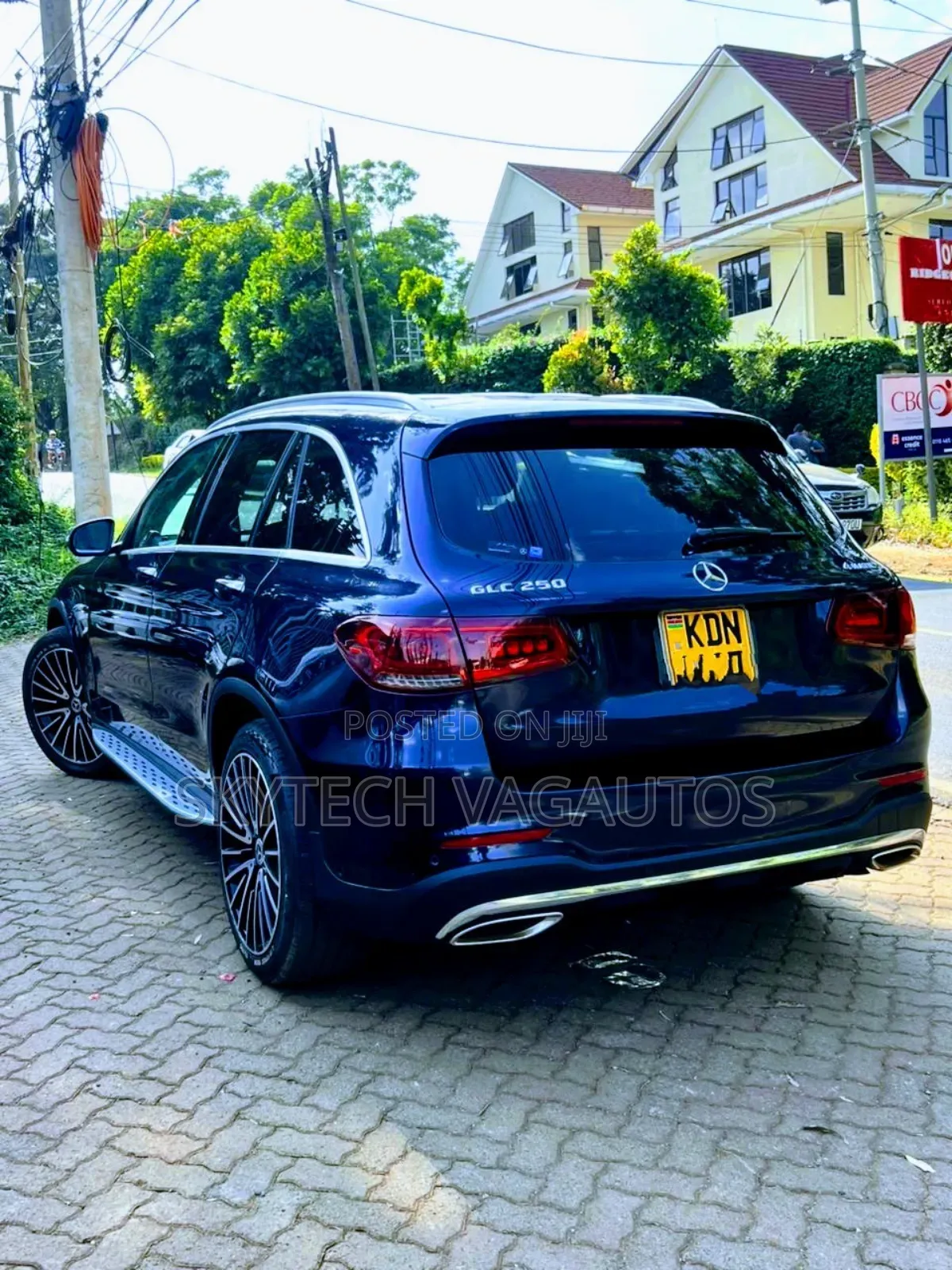 Mercedes-Benz GLC-Class 2017 Blue