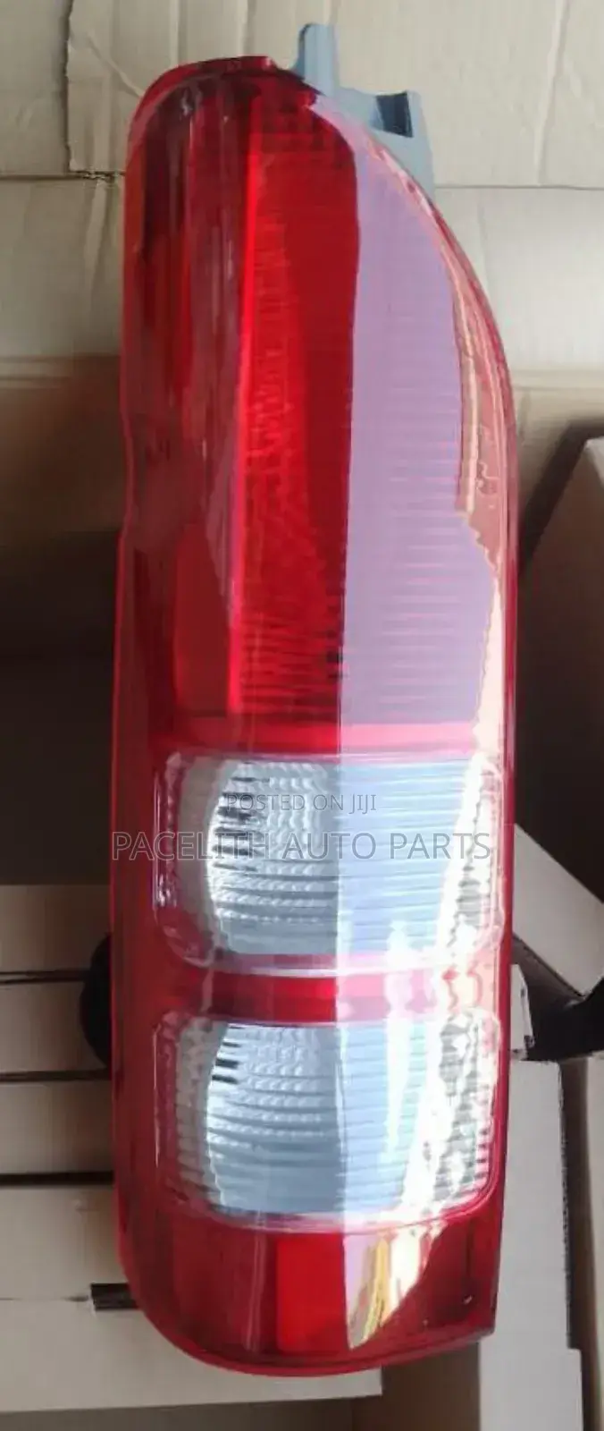 Tail Lamp/ Tail Light Hiace 7l