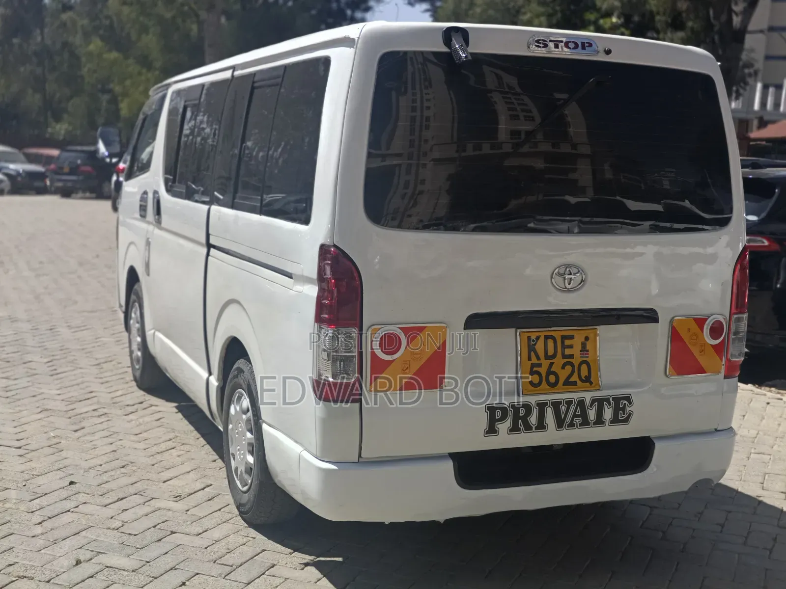 Toyota HiAce 2014 White