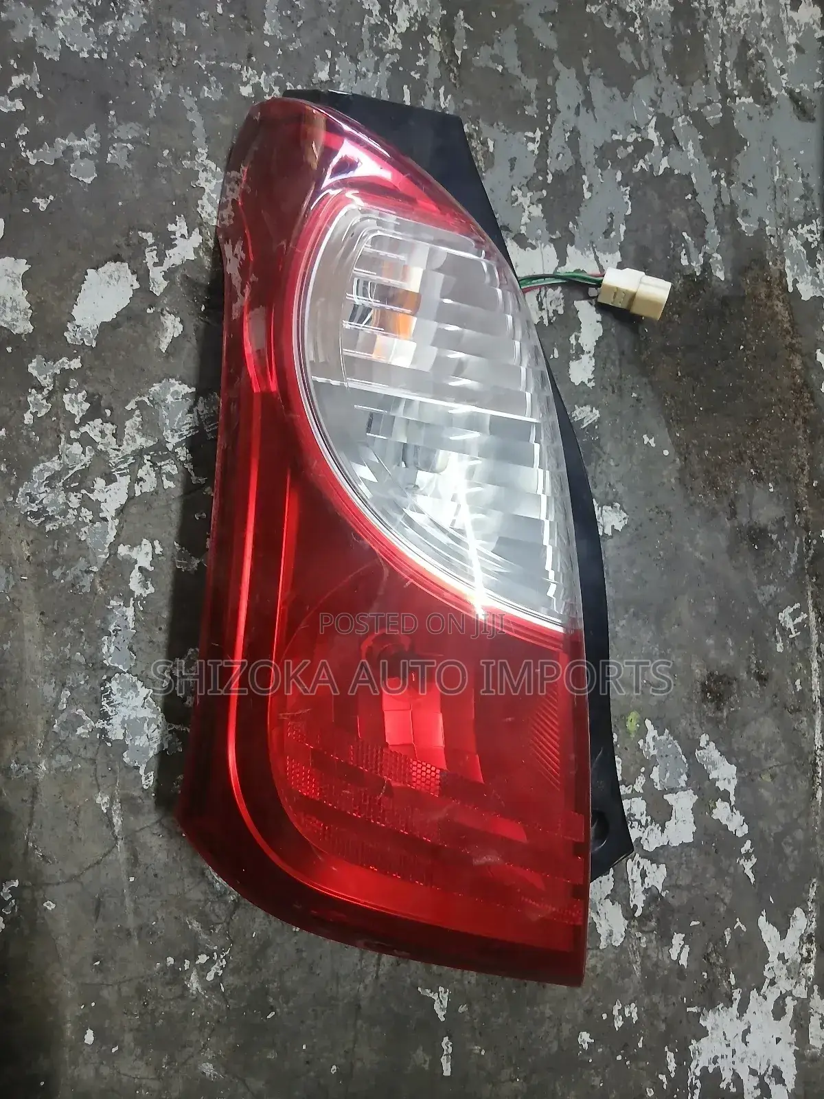 Suzuki Alto Ha25s Back Light Right Side – Ex-Japan