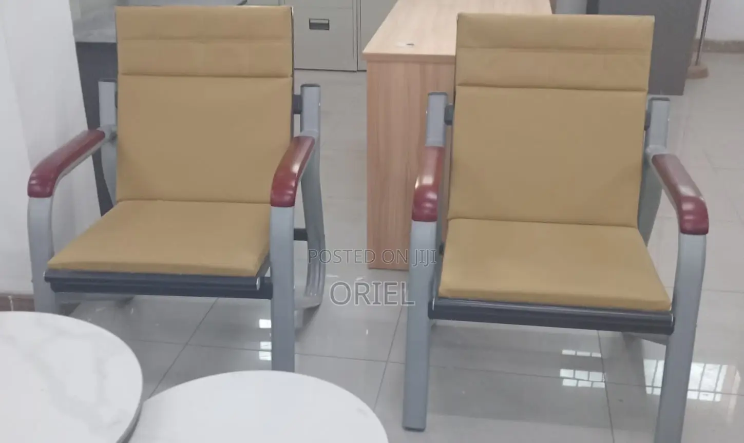 Office Waiting Bench : 5-Seater Office Waiting Padded Bench