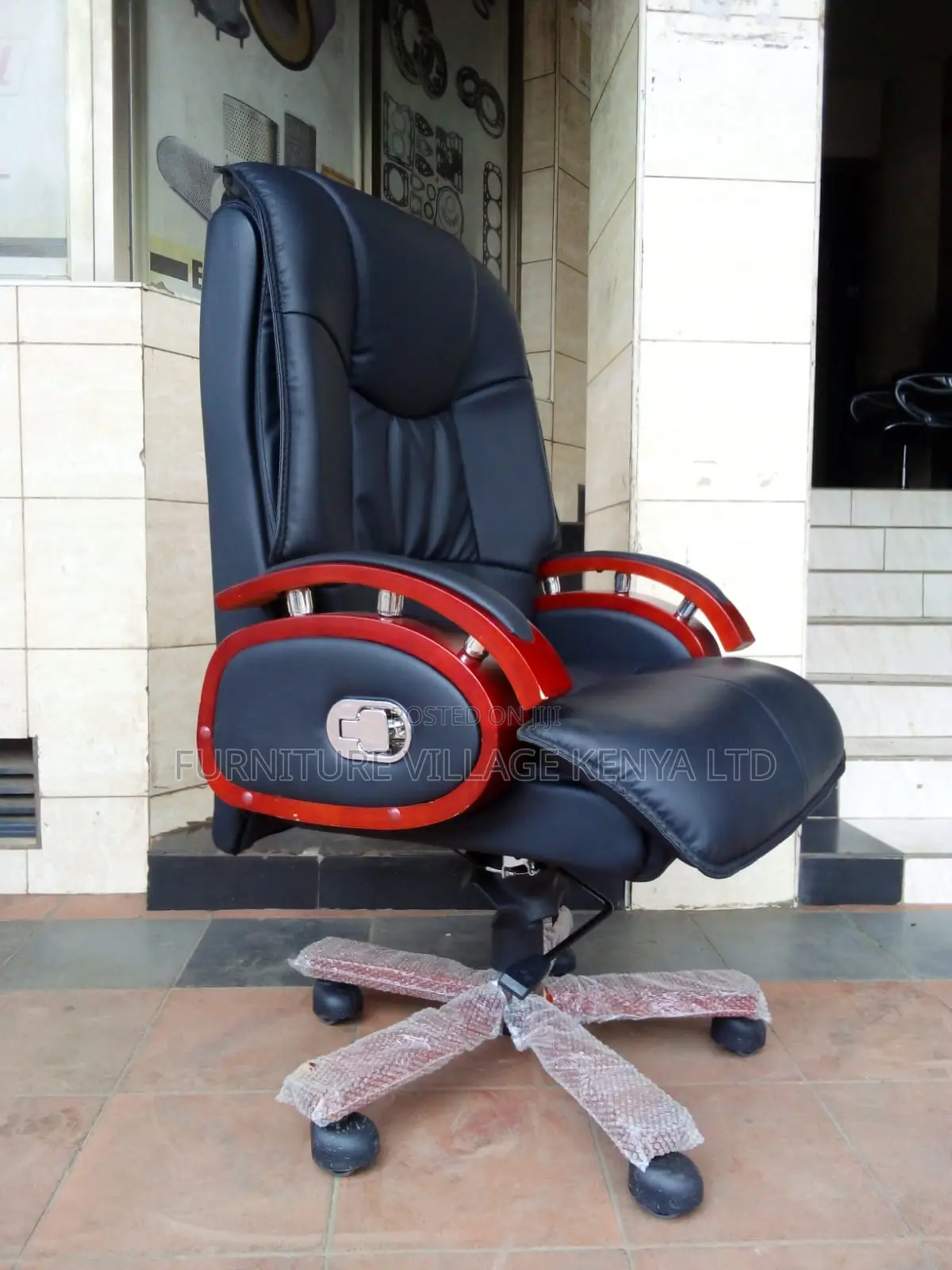 Office Seats - Executive Director's Office Chair