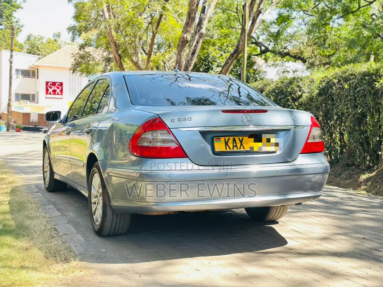 Mercedes-Benz E280 2006 Blue