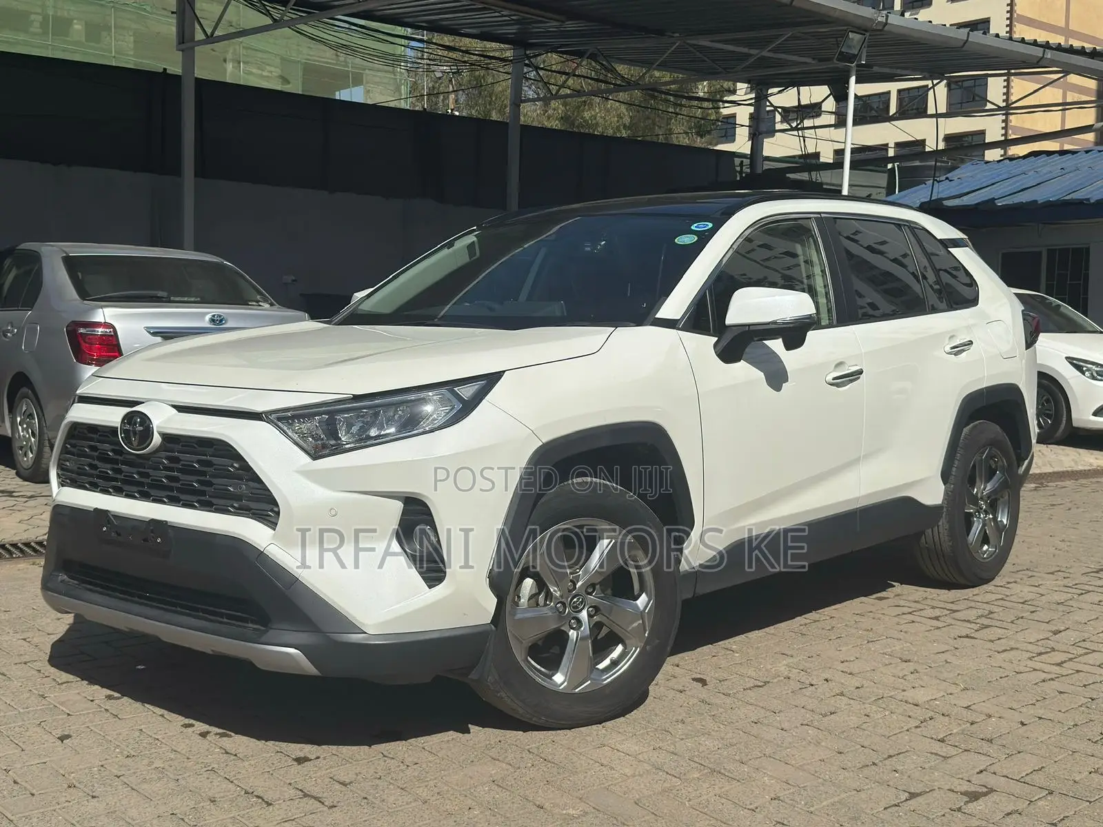 Toyota RAV4 2019 White