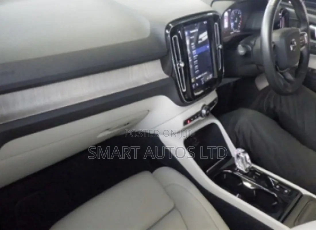Volvo XC40 2019 Blue
