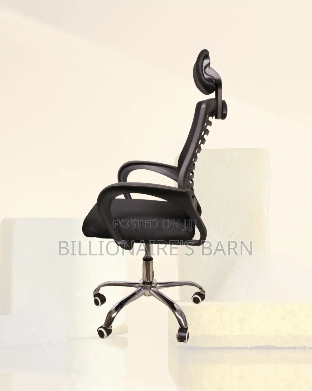 Headrest Office Chair | Comfort Meets Style, Lower-Back Support