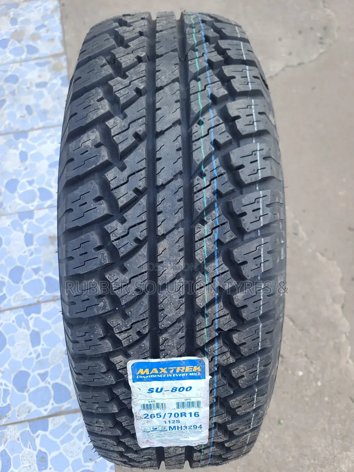 265 /70 R16 Maxtrek Tyres 112s Su-800 All-Terrain