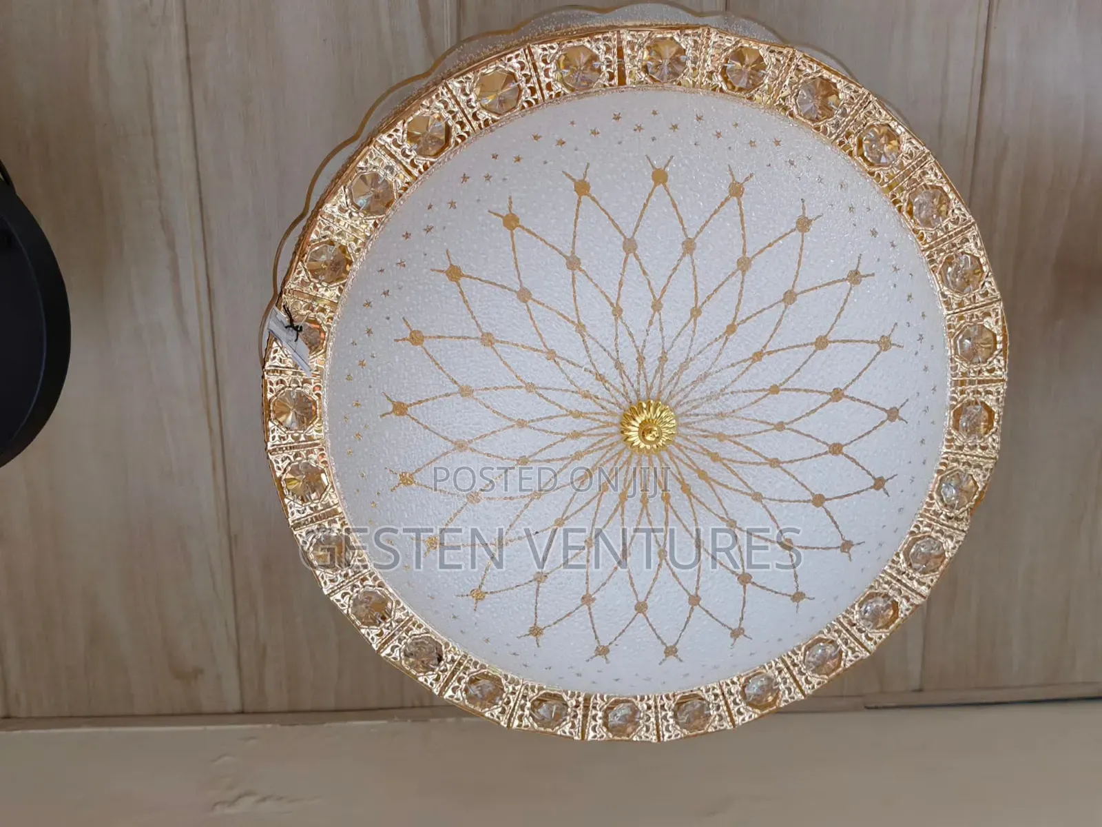 Unique 2 Bulbs Fullmoon Ceiling Light Hf5